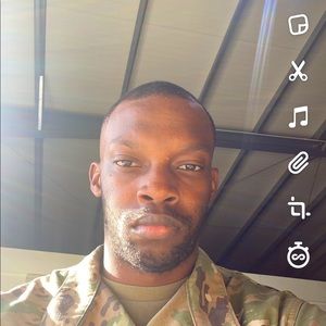 Meet your Posher, Jonathan